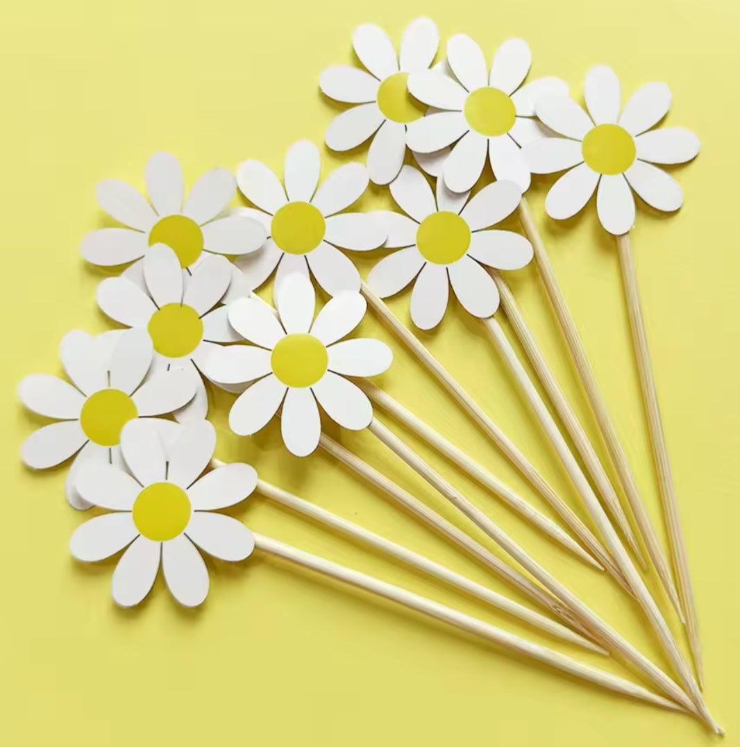 Daisy Cake Toppers