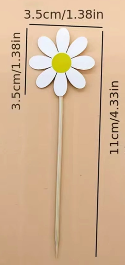 Daisy Cake Toppers